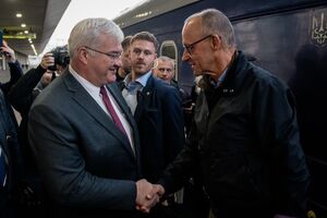 "Я скажу президенту Зеленскому..." Мерц прибыл в Киев с неофициальным визитом