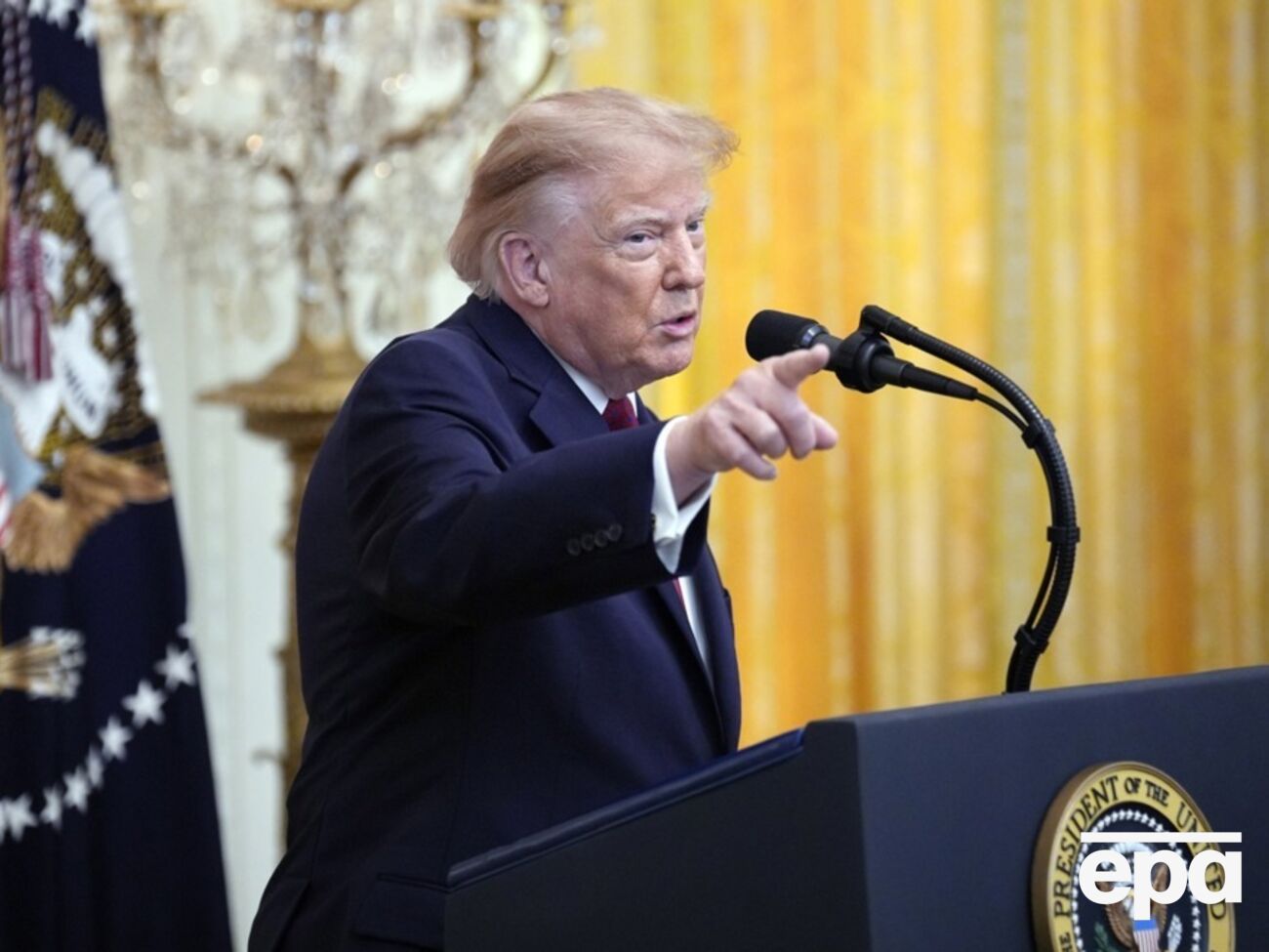 Тепер не тільки Україна. Трамп знайшов ще одного "винуватця" зростання цін на нафту