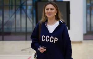 Кабаєва, яку називають цивільною дружиною Путіна, з'явилася в забороненому в РФ месенджері – ЗМІ