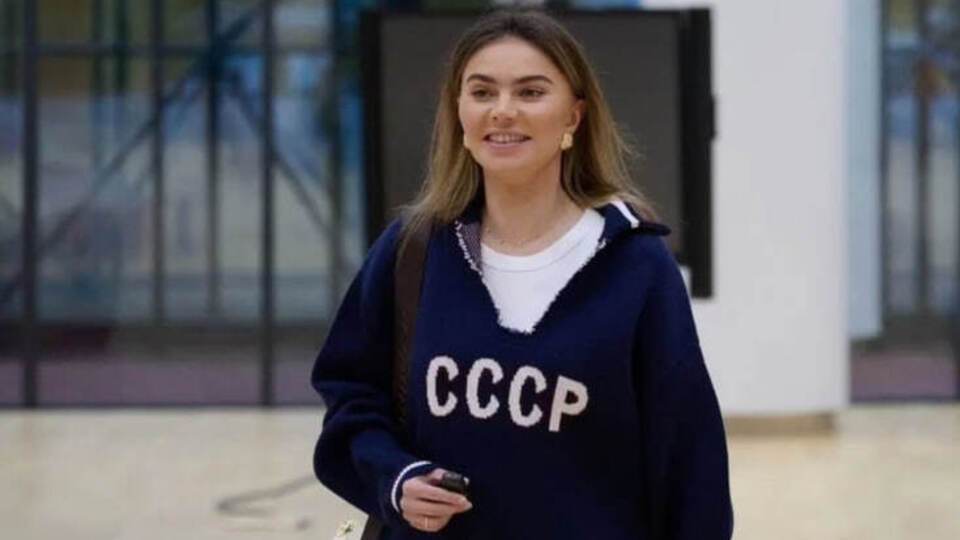Кабаева, которую называют гражданской женой Путина, появилась в запрещенном в РФ мессенджере – СМИ