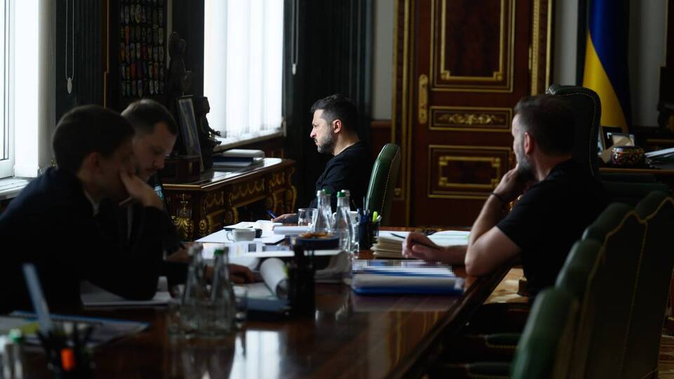 Зеленський попередив про підготовку РФ до нового масованого удару: Готуємо протидію