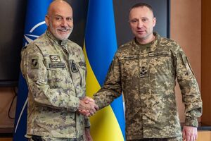 В Киев впервые за восемь лет прибыла делегация военного комитета Альянса, состоялось заседание совета Украина – НАТО