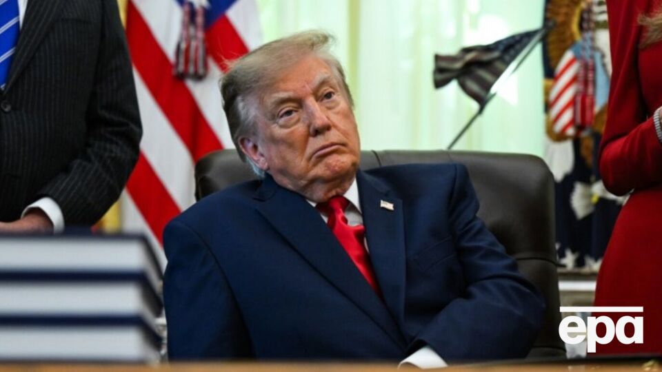 Чума в Росії та COVID у Китаї. Трамп прокоментував версію, що спалах у РФ може бути біологічною зброєю