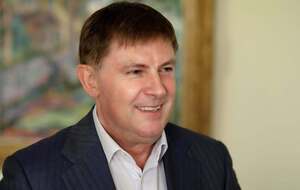 Путін за тиждень парад на Хрещатику приймав би