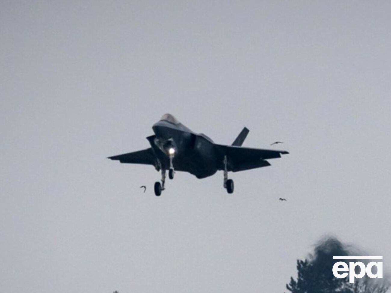 Китай отримав секретні деталі винищувача F-35 через те, що логіст пропустив лист із попередженням – Bloomberg