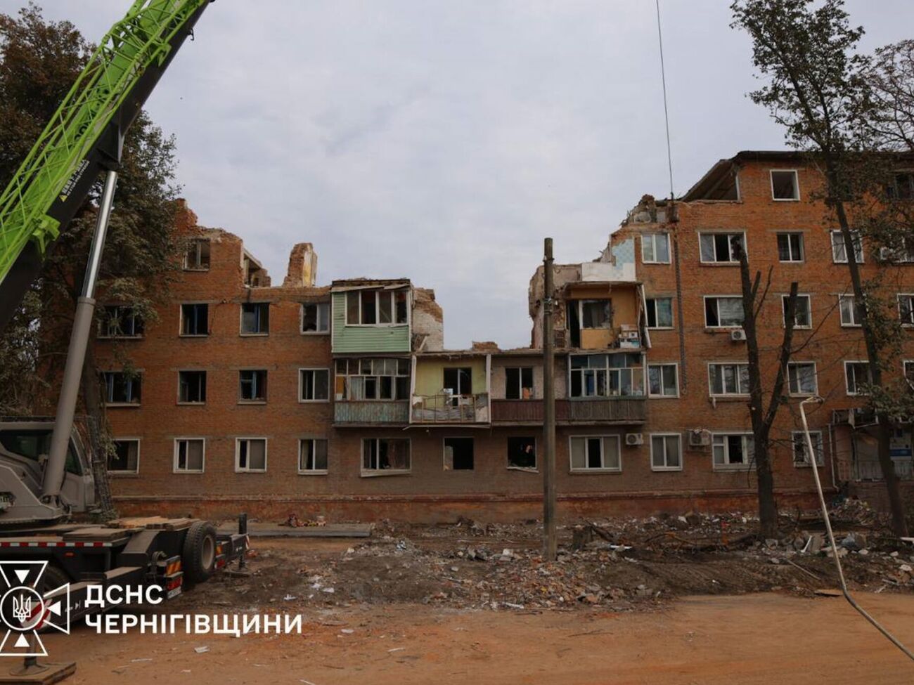 У Прилуках завершилася пошукова операція, де в день народження Путіна РФ убила 22 людей