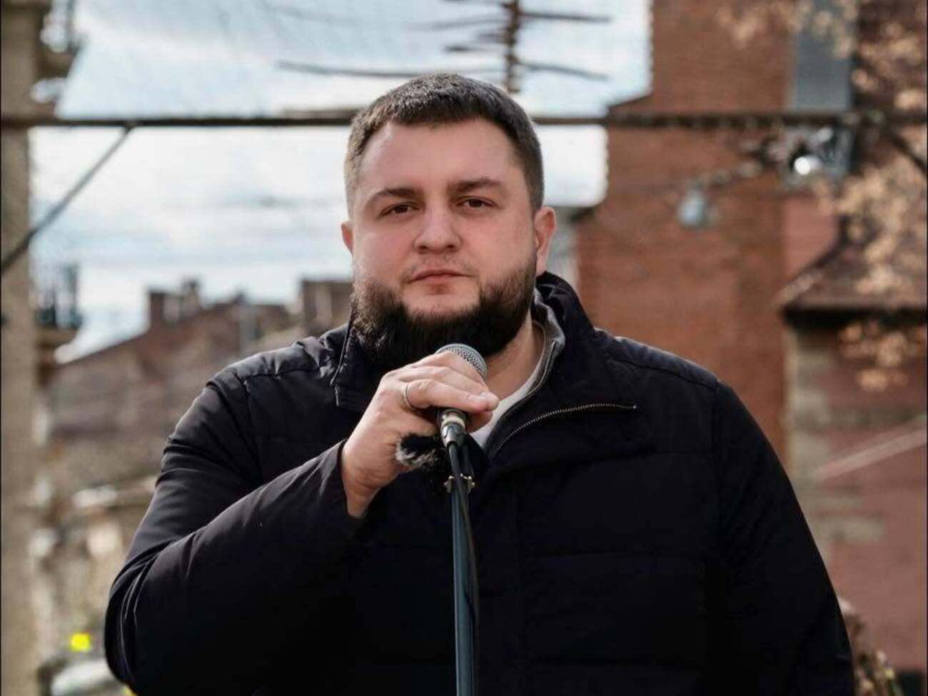 Холод слідом за Садовим відмовився від зарплати до розв’язання проблеми з виплатами працівникам комунальних підприємств