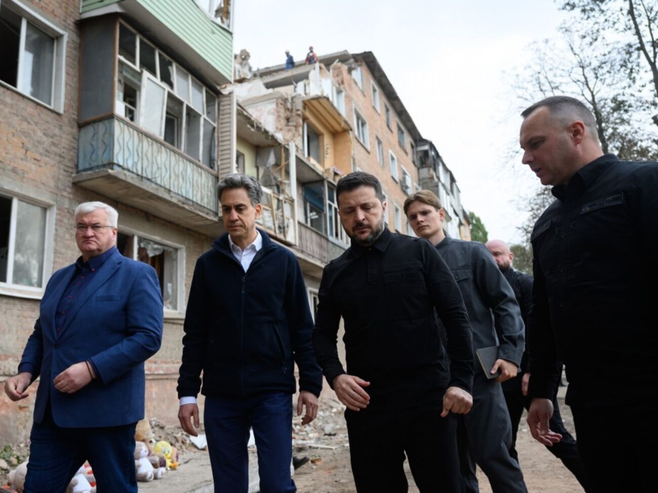 "Некоторые взрослые скоро получат". Зеленский анонсировал ответ на удары РФ по Прилукам и Краматорску
