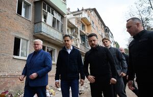 "Окремі дорослі скоро отримають". Зеленський анонсував відповідь на удари РФ по Прилуках і Краматорську