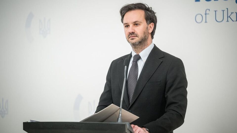 У МЗС України відреагували на відкликання посла Південною Кореєю. Що сказали?