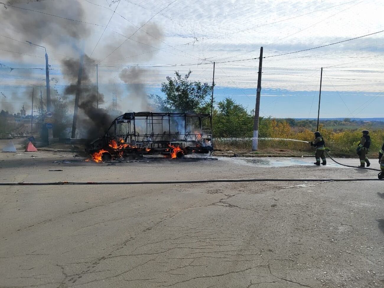 У Краматорську під атаку потрапило два автобуси. Кількість загиблих зросла до 33 осіб – ДСНС