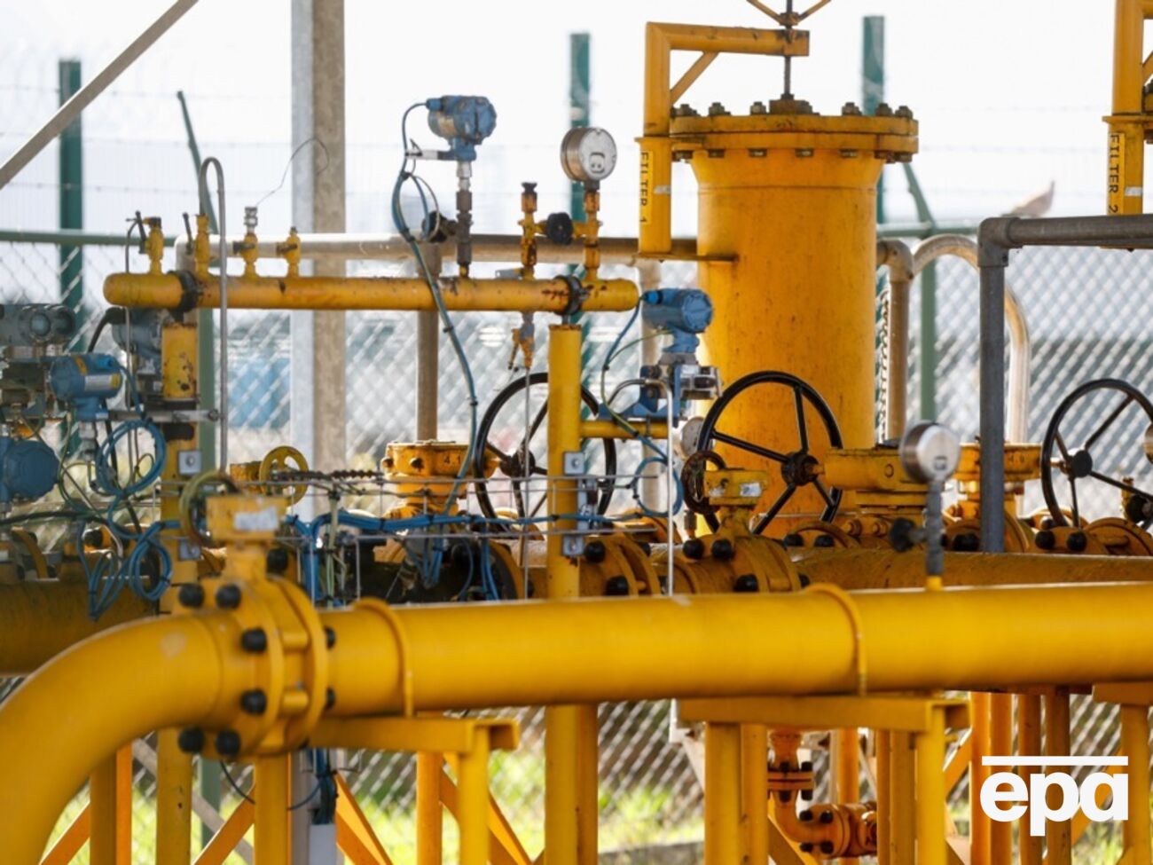 ЄС загрожує дефіцит газу на 14 млрд м³ цієї зими. Запаси впали до найнижчого рівня з 2011 року