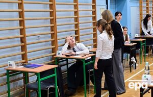"Червоний кит". У Польщі після нападів із ножем закрили школи через інформацію про "криваву п'ятницю"