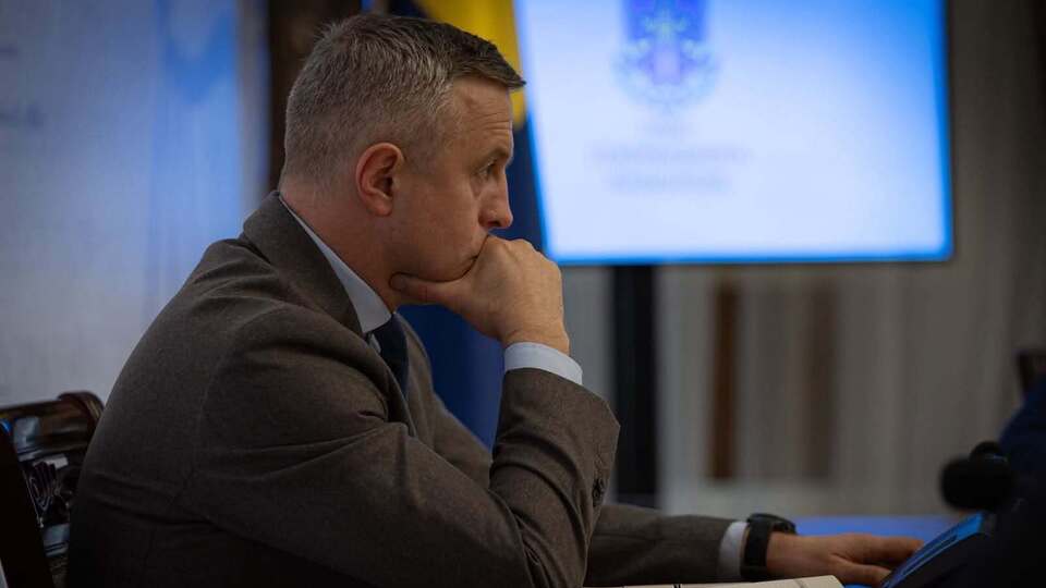 Виїзд Кравченка за кордон і справа "Карфаген". В ОГП заявили про звільнення низки прокурорів