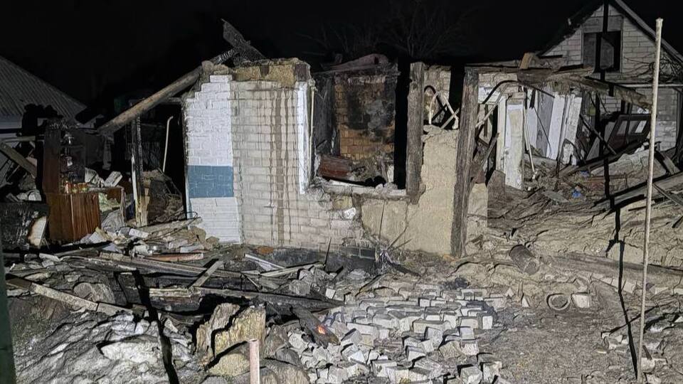 Оккупанты ударили по частным домам в Днепре