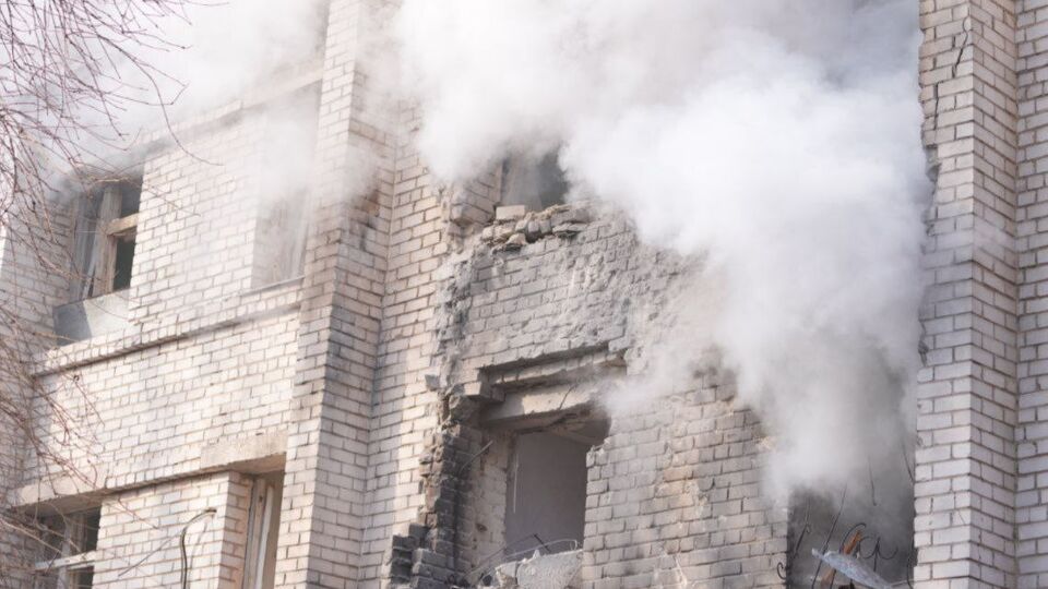 Россияне атаковали роддом в Запорожье