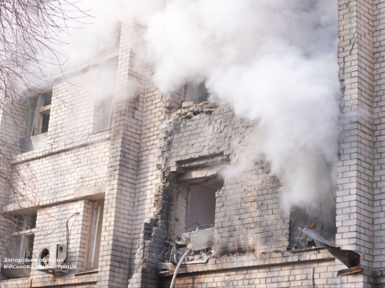 Росіяни атакували пологовий будинок у Запоріжжі