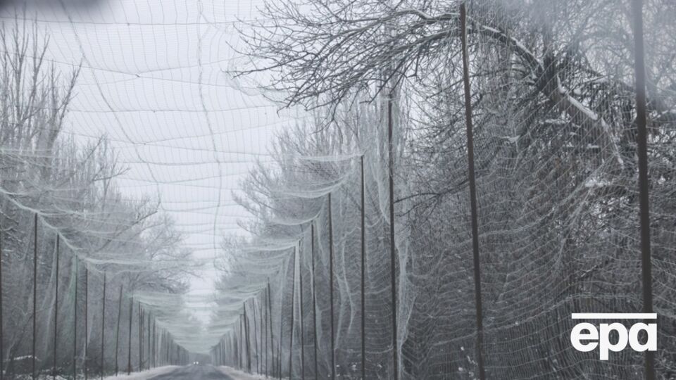 Сети защищают дороги от ударов дронов