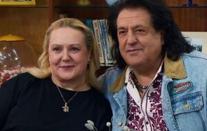 В браке с четвертой женой у Бобула родился сын Даниил