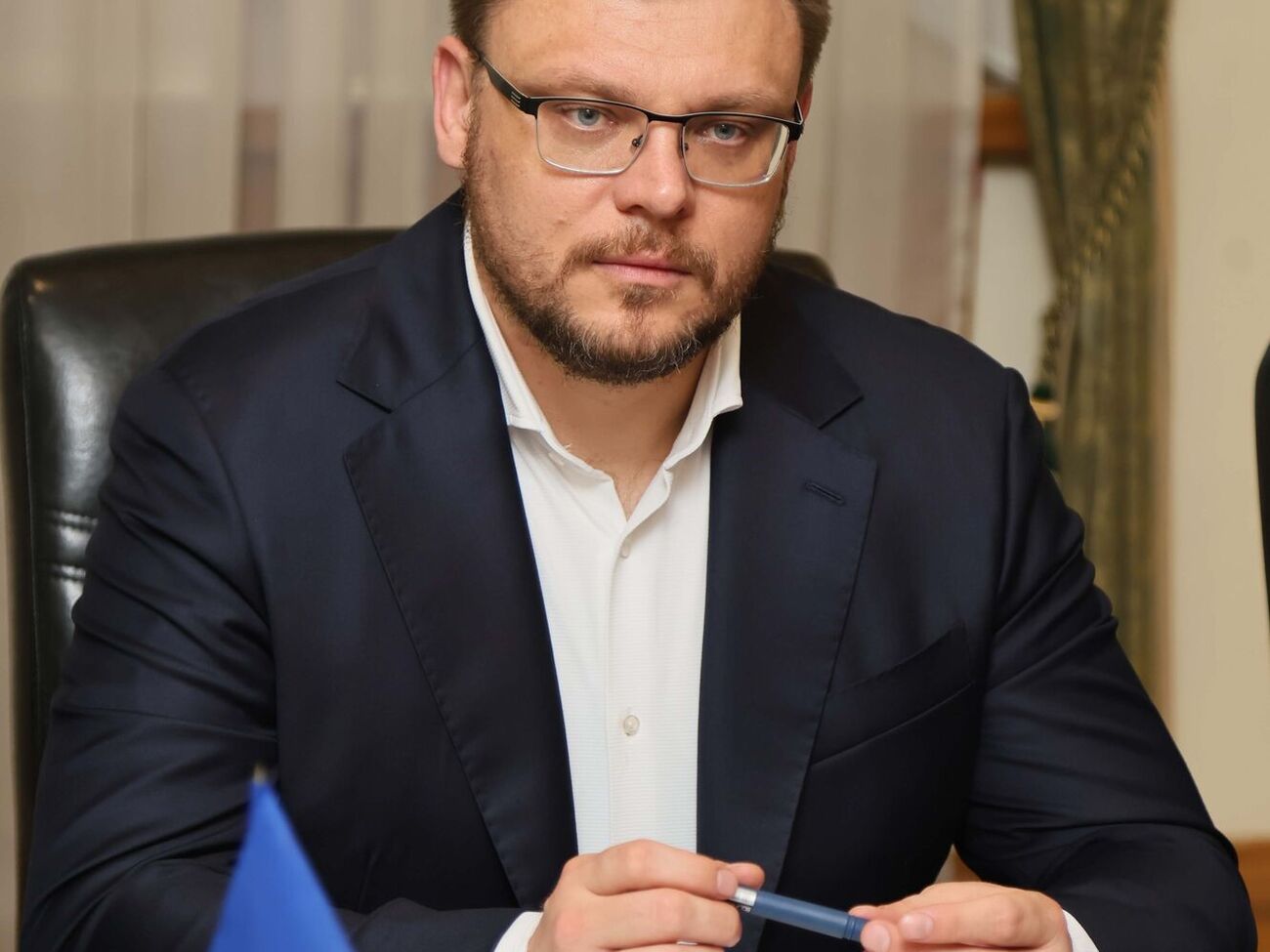 Кривонос: Що збиралися слухати вдома в керівниці підрозділу?