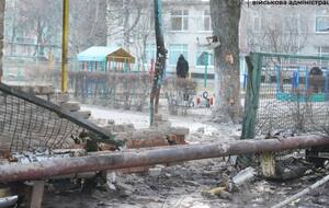 Оккупанты попали по территории детсада