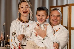 Павлік і Репяхова одружилися у травні 2020 року, а 15 червня 2021 року в них народився син