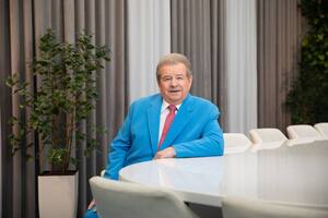 Поплавский возглавлял вуз почти 30 лет