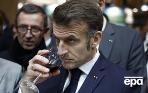 По словам Макрона, Европа должна самостоятельно выстраивать подход к диалогу с РФ