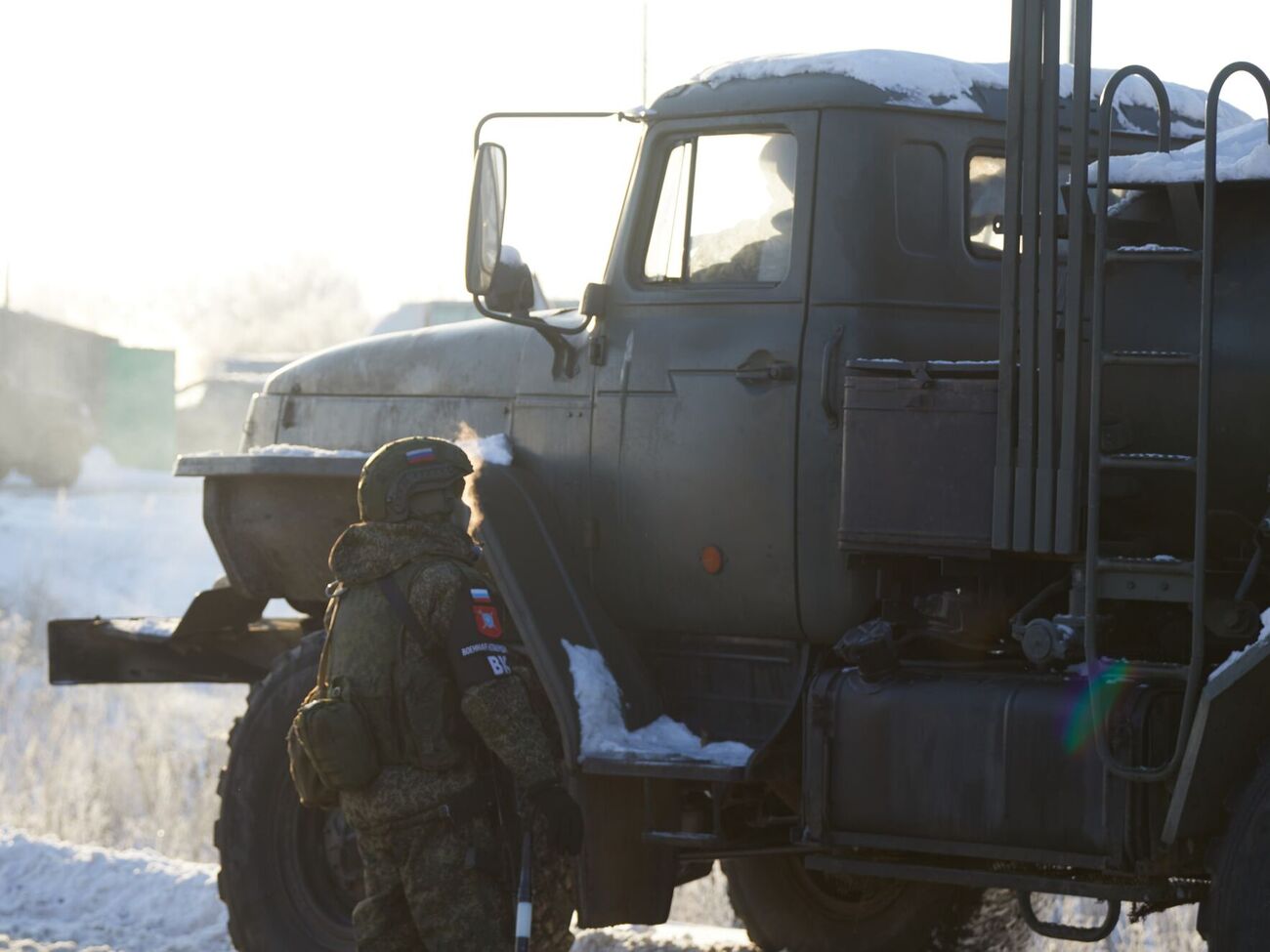 "Атеш": Режим власними руками створює умови, за яких чиновники змушені саботувати роботу армії РФ