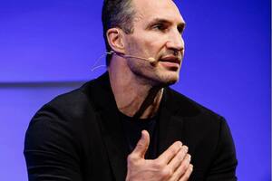 Під час Олімпіади 2022 Китай попросив Путіна почекати до закінчення Ігор, перш ніж вторгнутися в Україну, зазначив Кличко