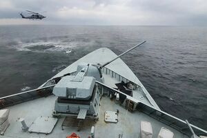 Военно-морской флот ФРГ постоянно отрабатывает критические ситуации на учениях, говорит Каак