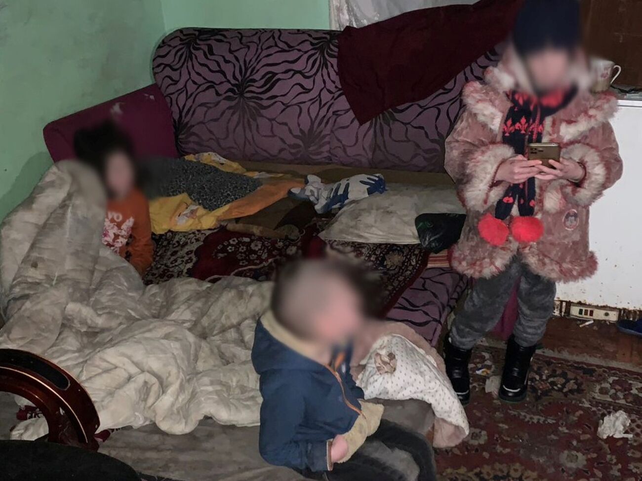 Загалом у сім'ї проживало четверо дітей, їх помістили у спецзаклад