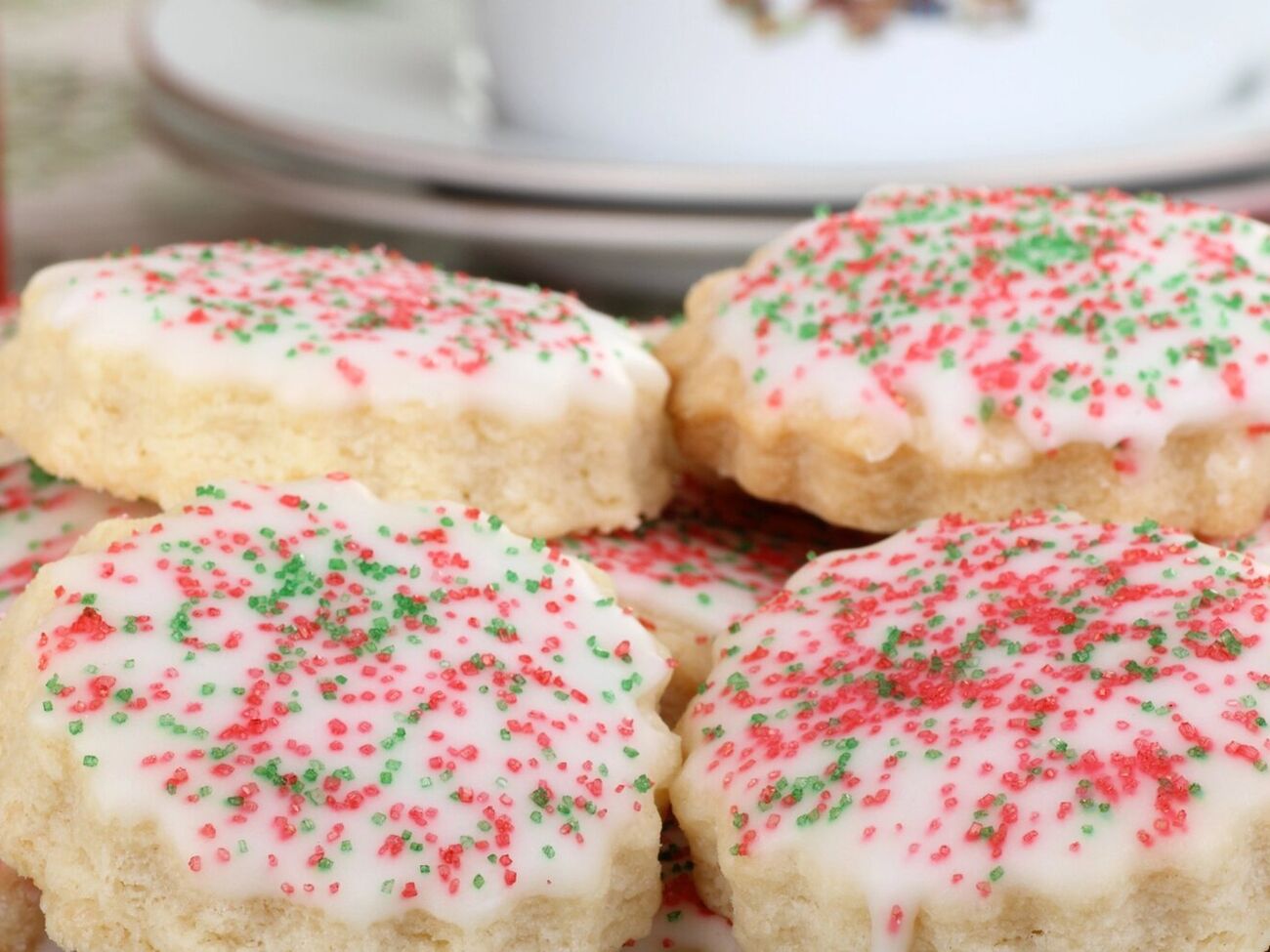 За бажанням пряники можна покрити глазур'ю