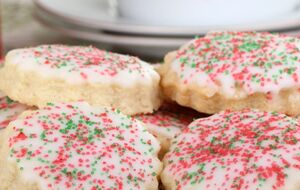 За бажанням пряники можна покрити глазур'ю