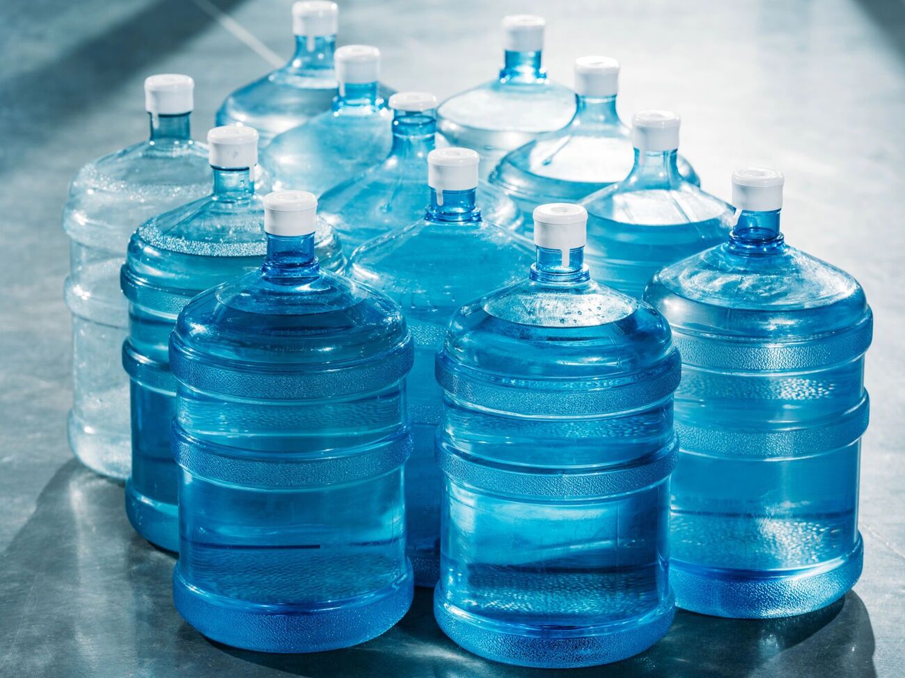 Окрім запасів води, у МВС закликали підготуватися до посилених заходів безпеки