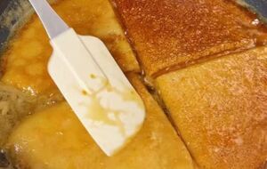 Для соусу візьміть 160 мл апельсинового соку