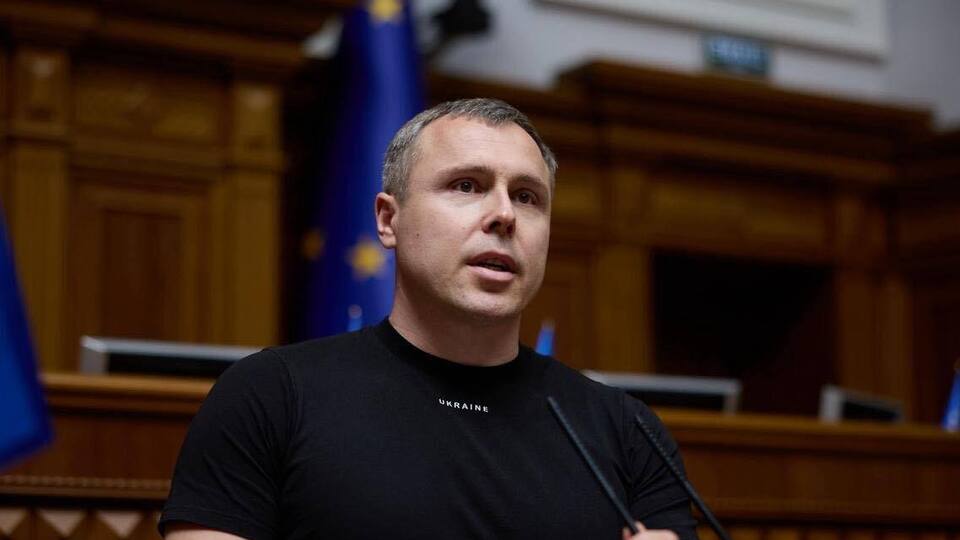 Мир кращий за війну, але не ціною українців, зазначив Костенко