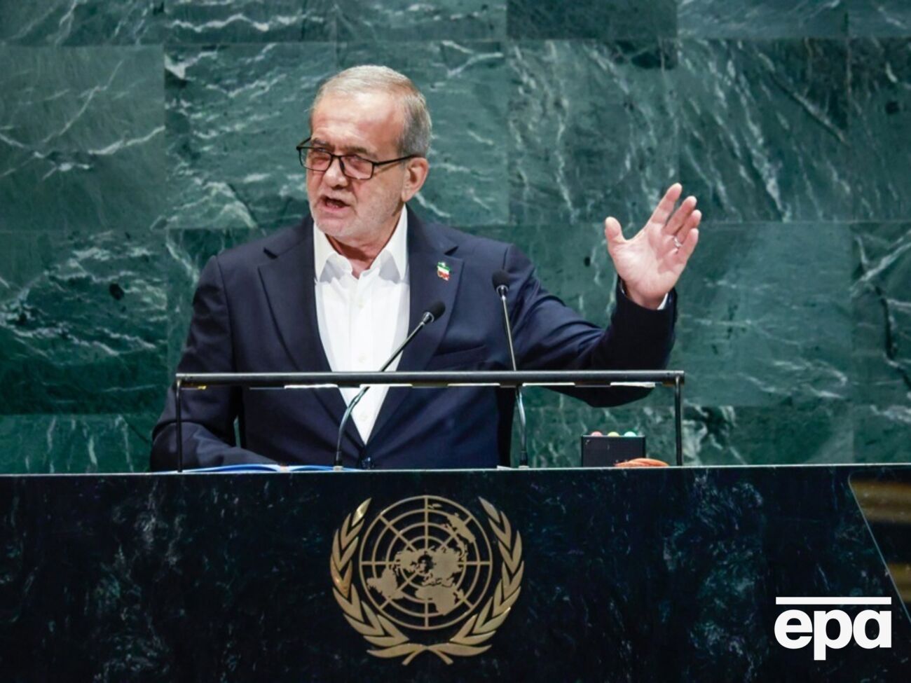 Пезешкиан сообщил о продолжении переговоров Ирана с США