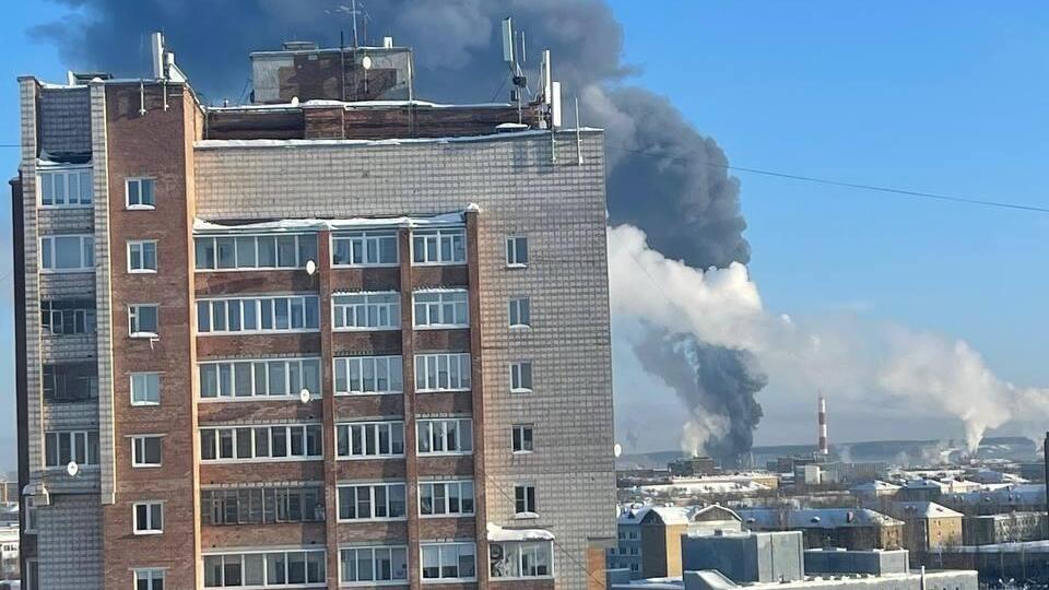 З'явилися кадри з наслідками ураження НПЗ