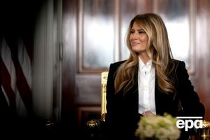 Меланія Трамп втретє допомогла повернути російських і українських дітей до їхніх сімей, заявили в Білому домі