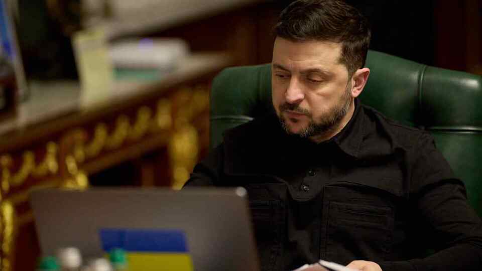 Зеленский: Россияне не должны привыкать, что их ракеты и Shahed им чем-то помогают