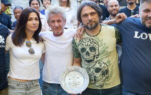 До створення українського кіноальманаху долучився Пенн