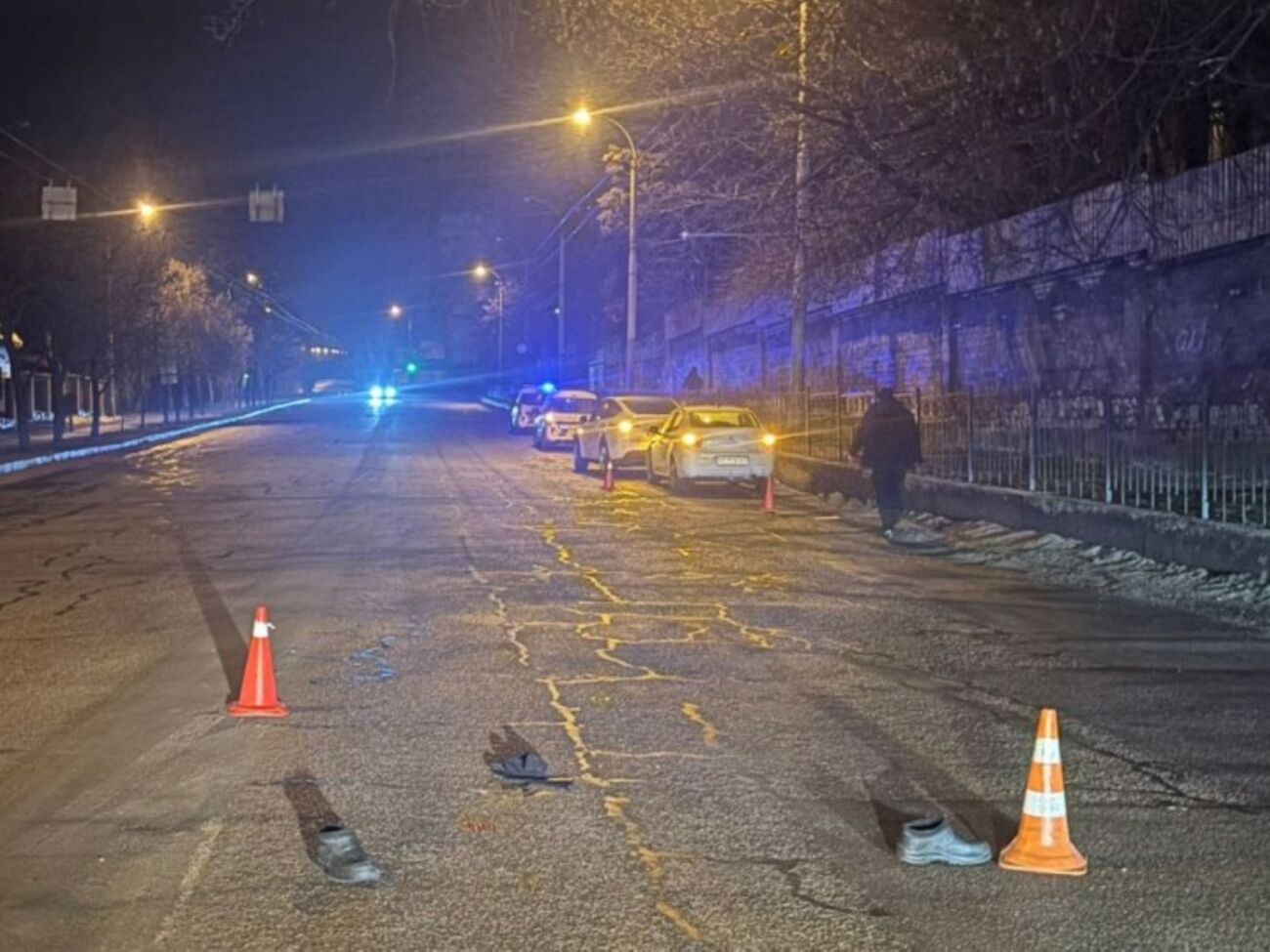 Пешеход пересекал улицу в неустановленном для этого месте, уточнили правоохранители