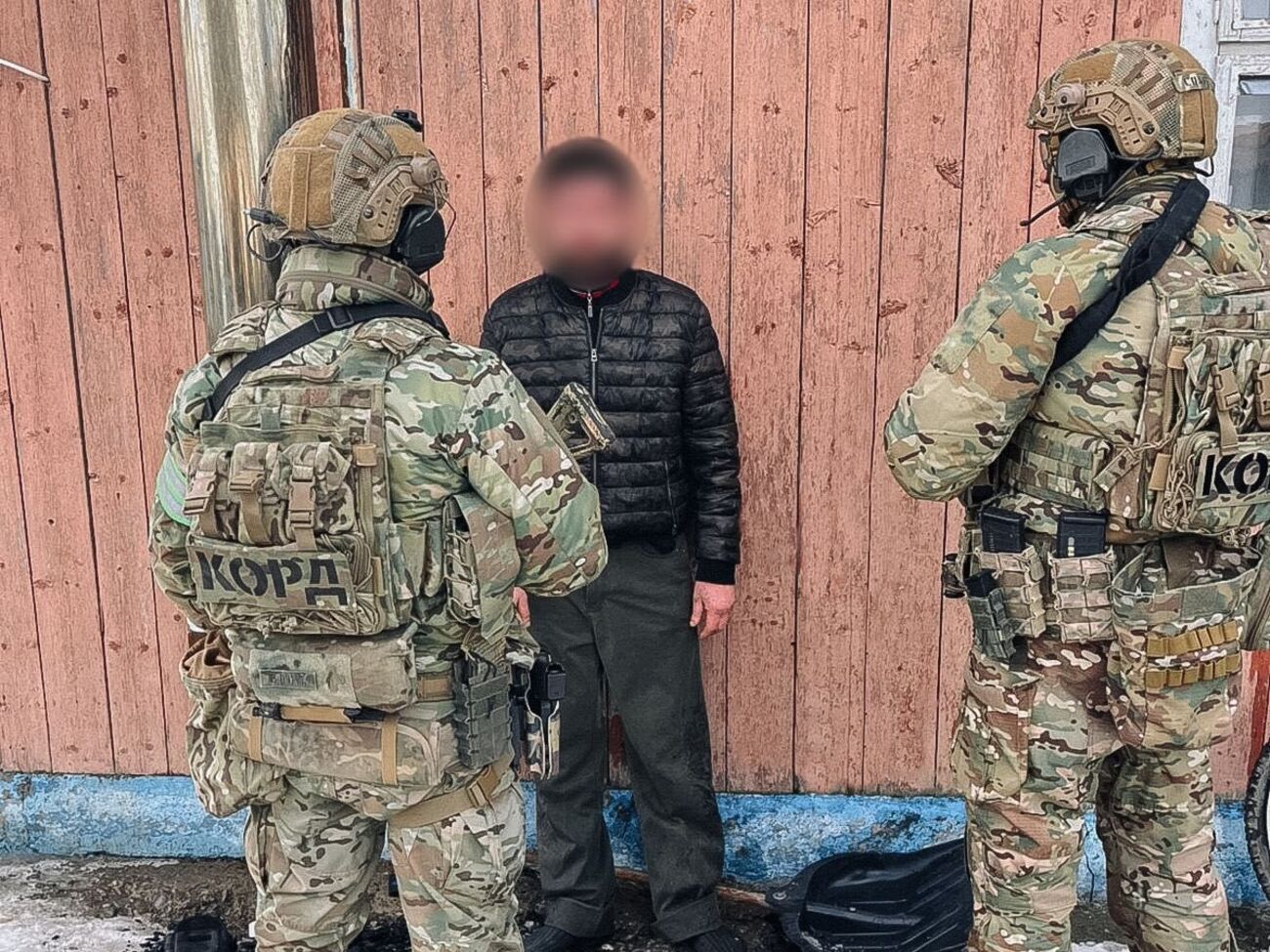 Полиция задержала подозреваемого в похищении несовершеннолетней девочки в Черновцах, он двое суток удерживал ребенка