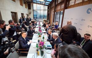 Без США зустріч "Берлінського формату" щодо України була не змістовною, зазначили джерела FT