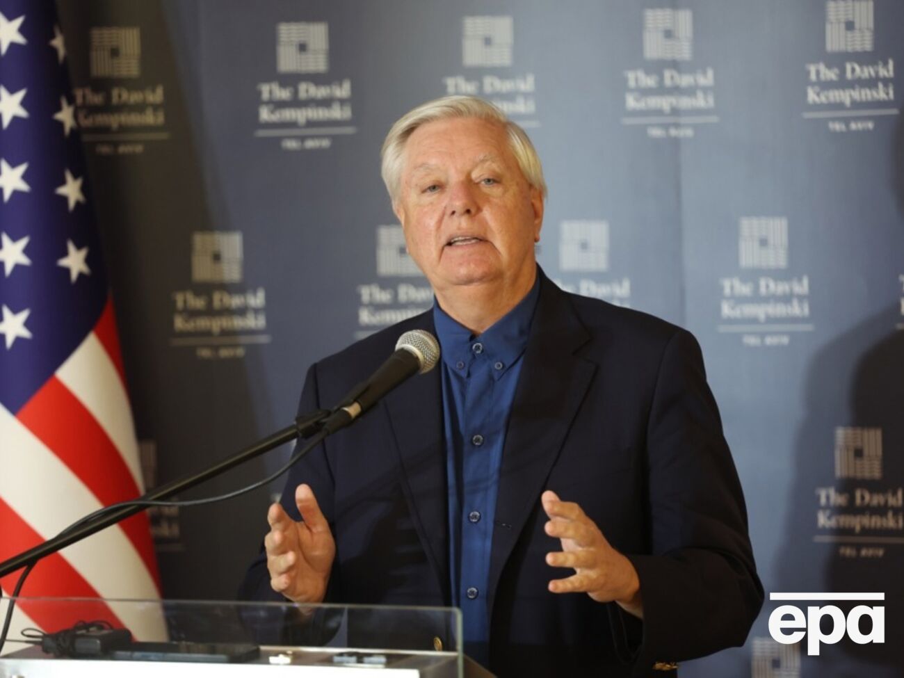 Передачу ракет Tomahawk сенатор считает одним из основных шагов, которые могут остановить Путина