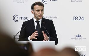 Макрон призвал активизировать и расширить усилия против "теневого флота" РФ