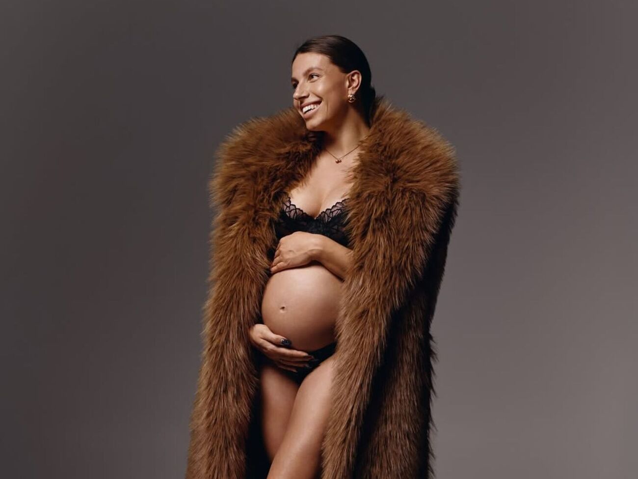 Бех-Романчук народила дочку 13 лютого