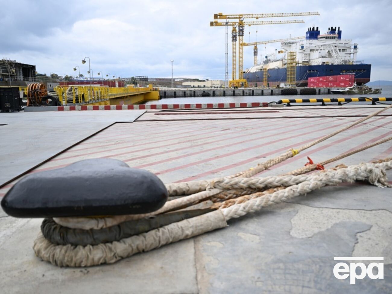 В ЕС обсуждают захват танкеров, используемых для перевозки российской нефти