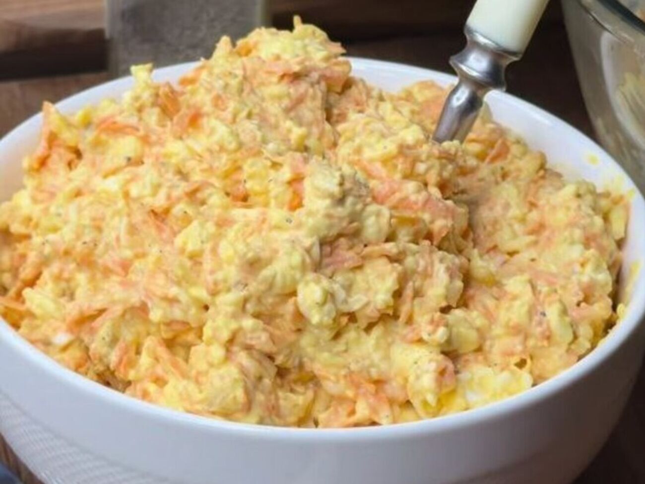 Для заправки используйте майонез